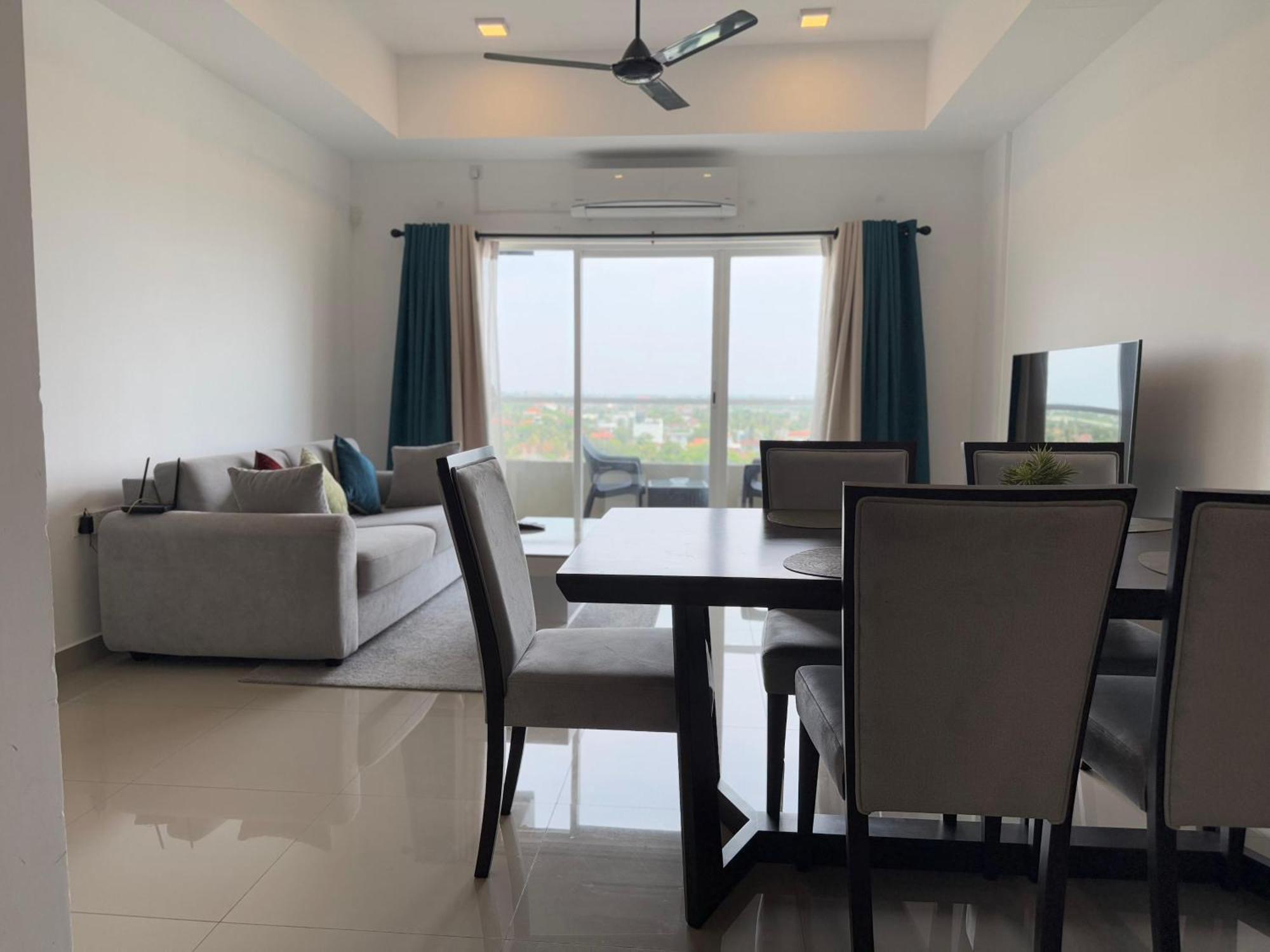 Ocean Breeze Negombo- Tidesend Luxury Beach Apartments Εξωτερικό φωτογραφία